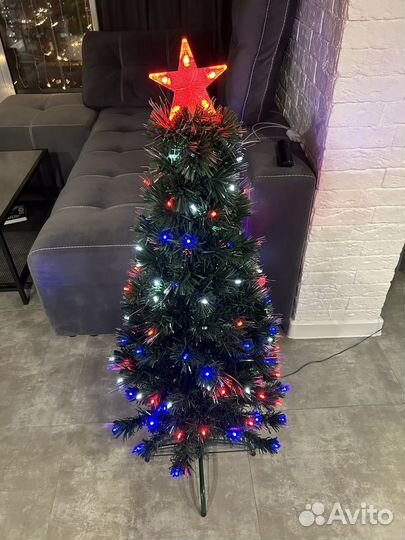 Ель искусственная 120 см с гирляндой