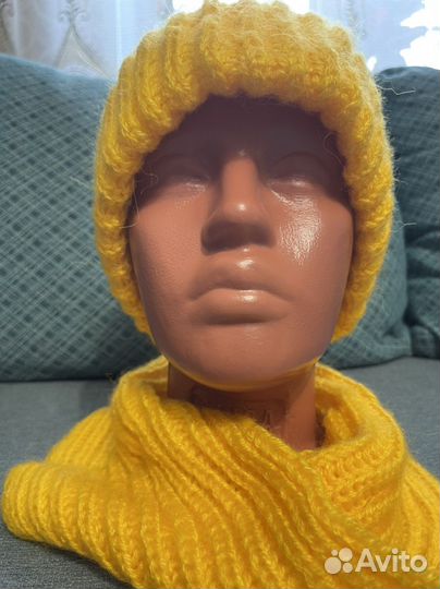 Женский набор шапка+снуд+варежки