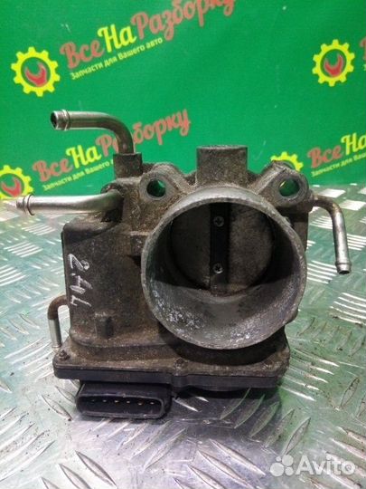 Дроссельная заслонка Toyota Camry 40 седан 2.4Л