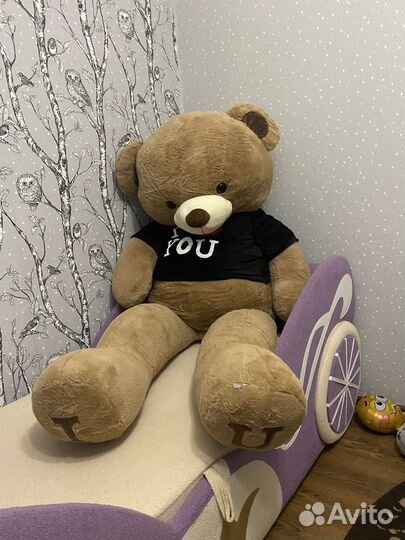Плюшевый медведь