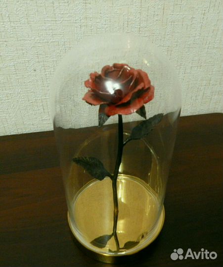 Кованая. Роза в колбе