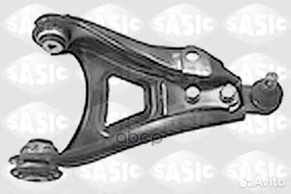 Рычаг левый Renault Clio 98 4003367 Sasic