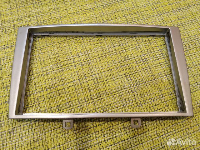 Рамка для магнитолы в автомобиль