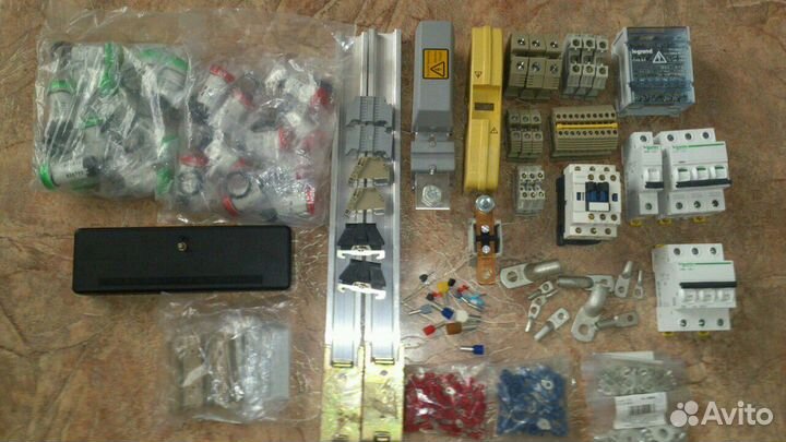 Автоматические выключатели,клемники, наконечники