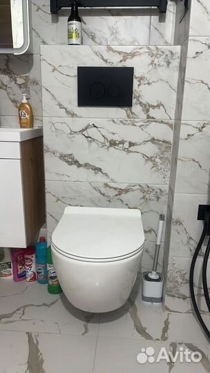 Унитаз с кнопкой