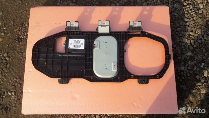 Антена электрическая (под крышу) ML w164