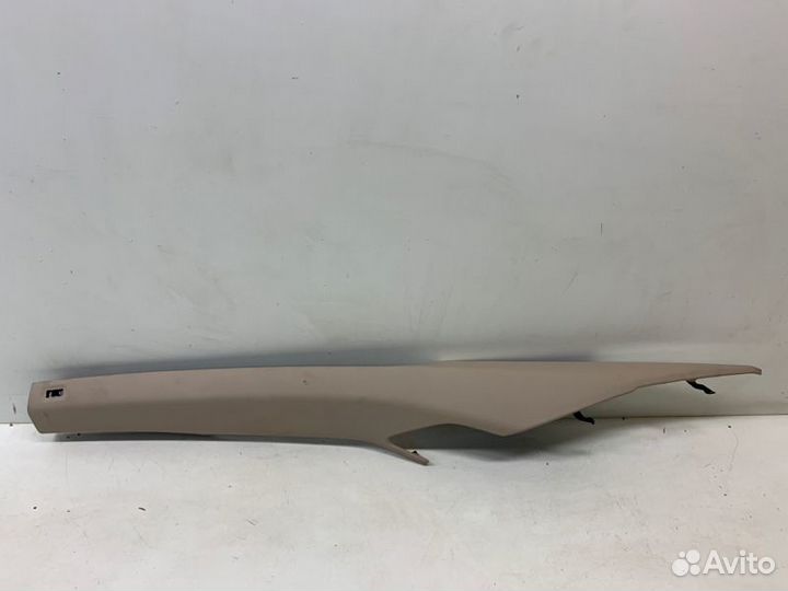 Обшивка стойки задняя правая Rolls-Royce Wraith
