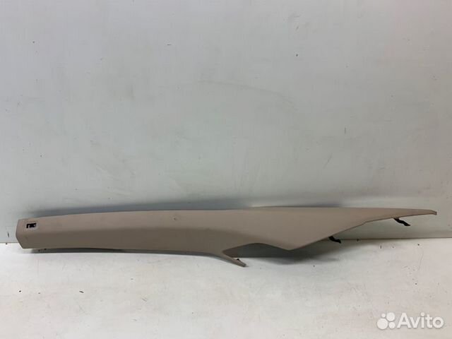 Обшивка стойки задняя правая Rolls-Royce Wraith