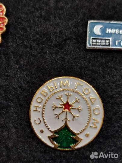 Значок с Новым Годом Новогодний, ёлочка