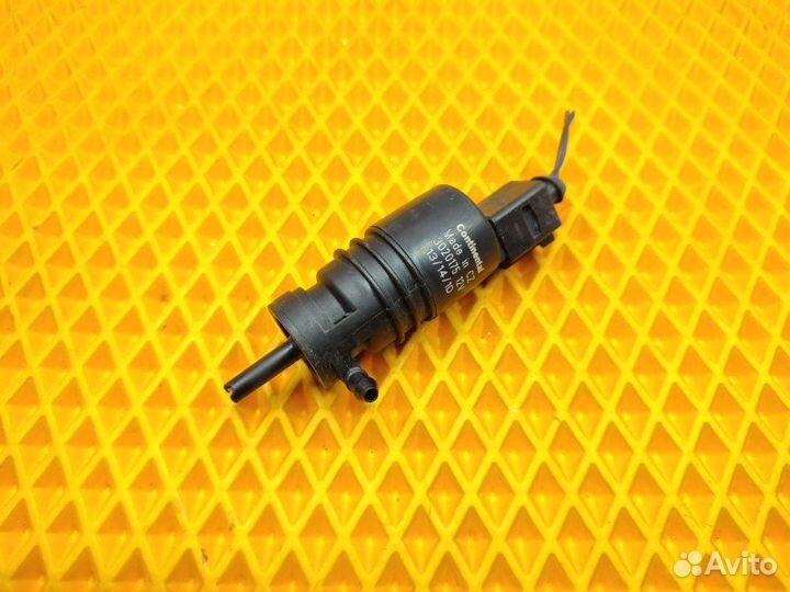 Насос стеклоомывателя Mercedes S W221 3.5 M272