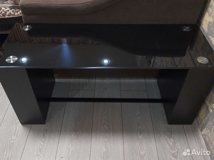 Тумба под телевизор бу стеклянная