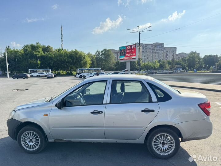 LADA Granta 1.6 МТ, 2014, 203 500 км