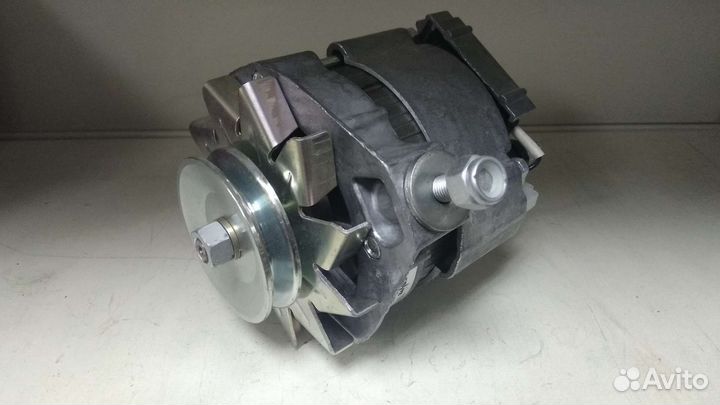 Генератор ваз-2105,07 50А Н/О