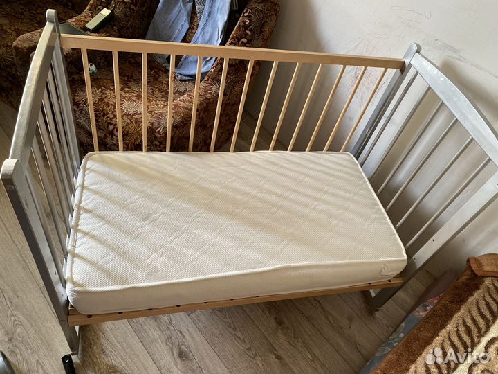 Кровать для новорожденных