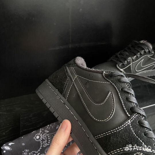 Air Jordan 1 Low Travis Scott