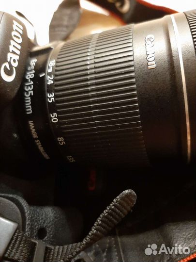 Canon. Зеркальный фотоаппарат