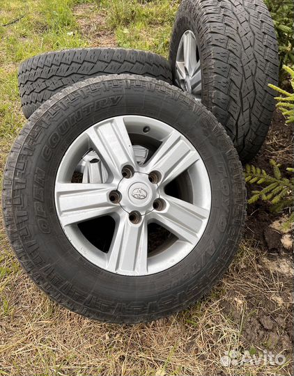 R18 Toyo Open Country A/T Plus 285/60, PCD 5x150 DIA 40