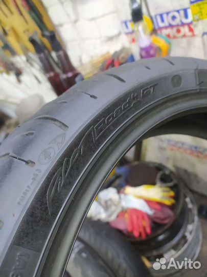 Michelin pilot road 4 GT 120/70/17 163