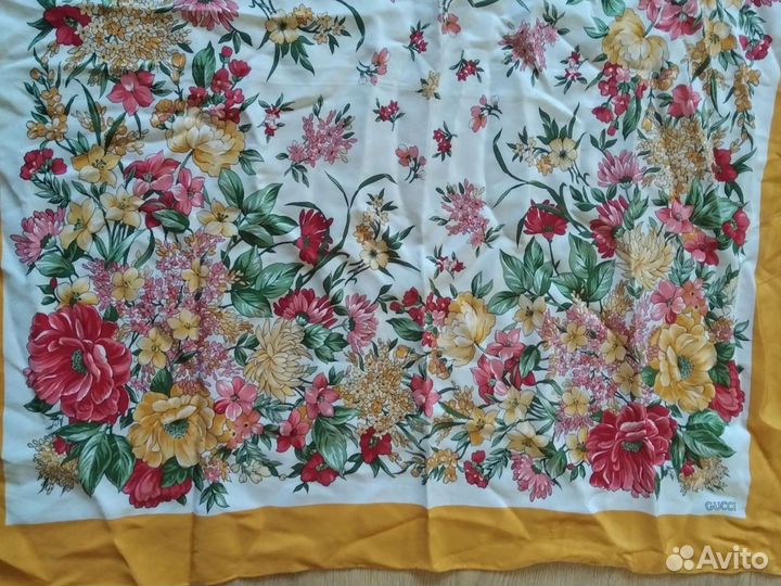 Платки шелковые