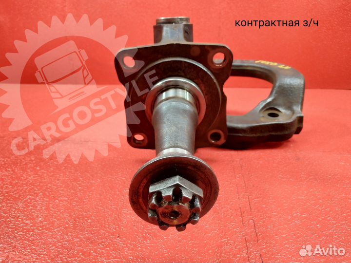 Кулак поворотный левый MMC Fuso Canter 4M50 E3,4