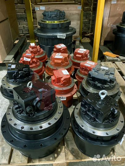 Бортовой редуктор Hitachi ZX180LC-3 9233687