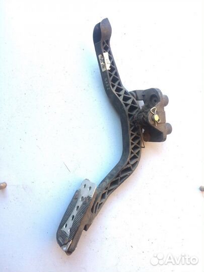 Педаль газа Hyundai Elantra xd