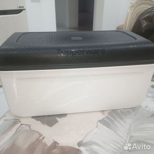 Tupperware хлебница