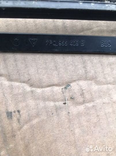 Поводок дворника левый Порше Кайен 958 (912)