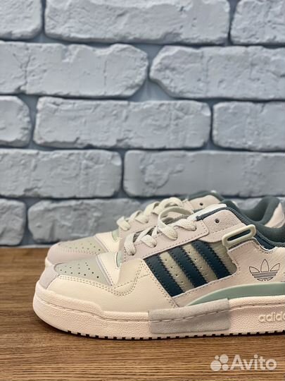 Кроссовки женские adidas forum low 84