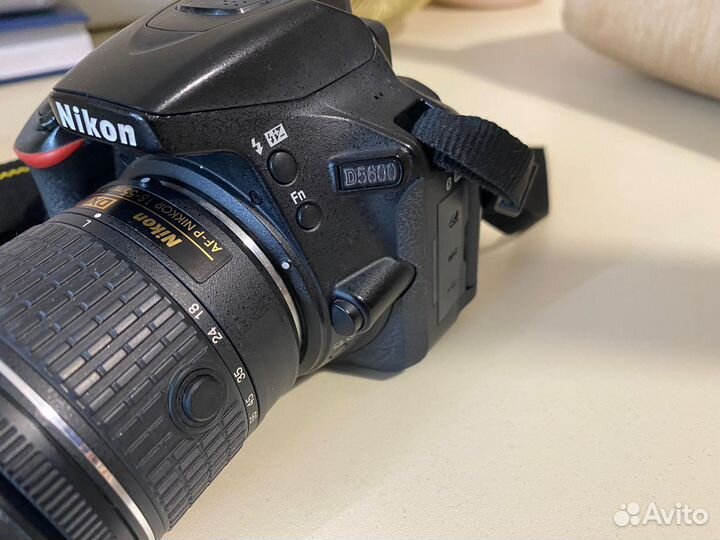 Nikon d5600 18-55 VR KIT