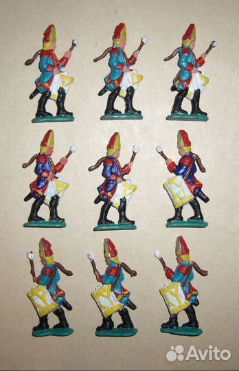 Солдатики оловянные крашенные, 