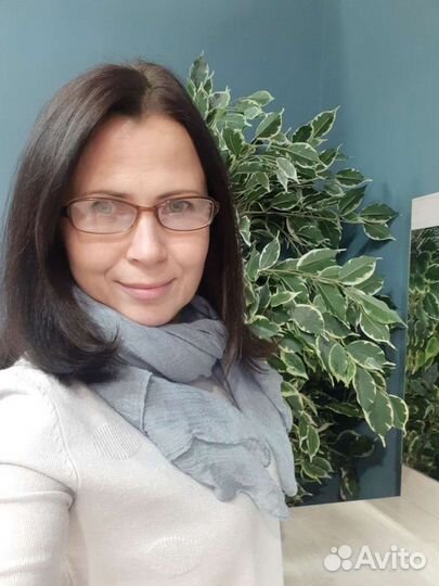 Продавец-консультант (мебель, сантехника, двери)