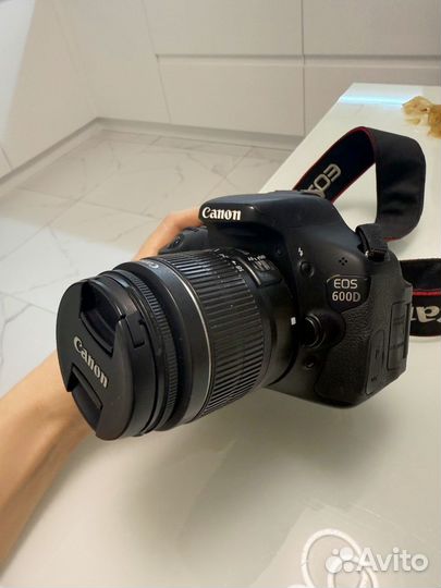 Фотоаппарат canon 600d