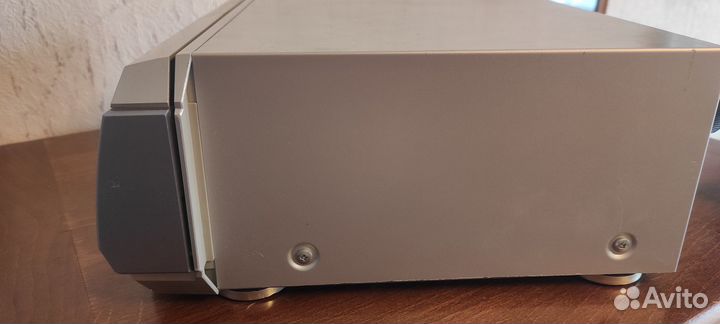 Дека Technics RS-DV250