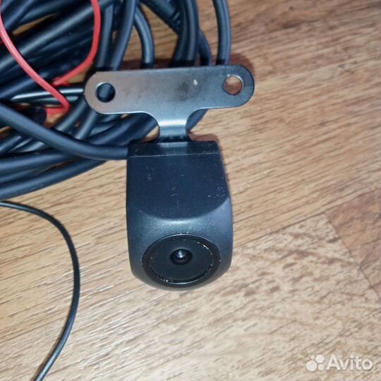 Видеокамера заднего вида