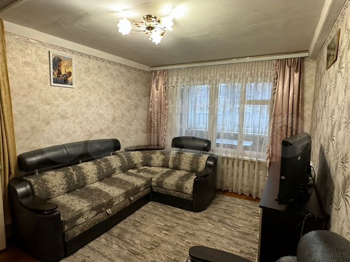 2-к. квартира, 51 м², 1/5 эт.