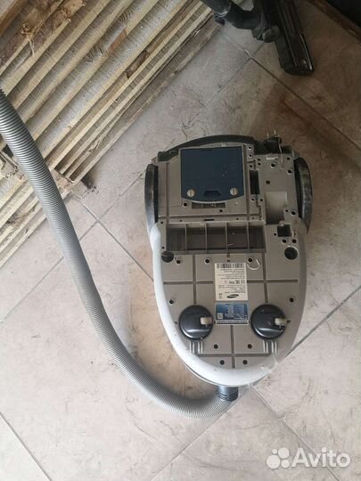 Samsung SD9421 aquatic пылесос