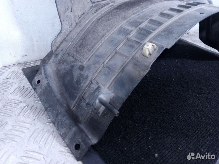 Локер передний левый передняя часть (сапожок) Audi A6