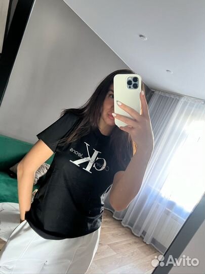 Футболка Calvin Klein женская