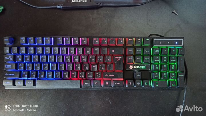 Игровая клавиатура с подсветкой