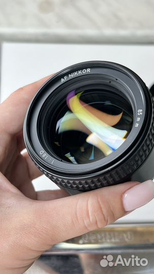 Объектив Nikon AF 85mm f1.8D