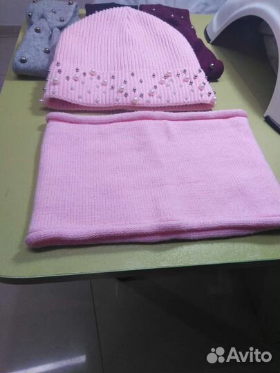 Шапка для девочки новая