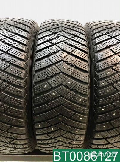 Goodyear UltraGrip Ice Arctic SUV 215/65 R17 105W