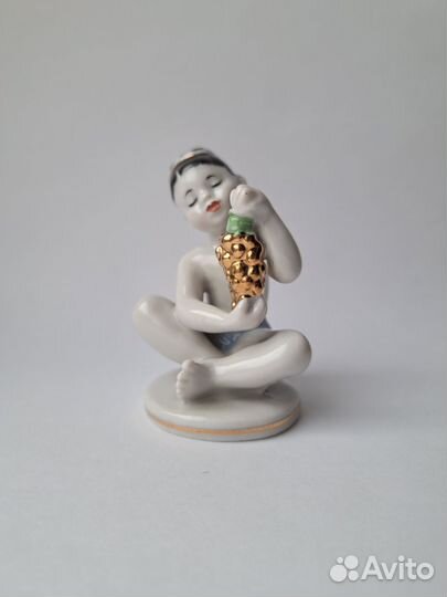 Фарфоровая статуэтка, лфз