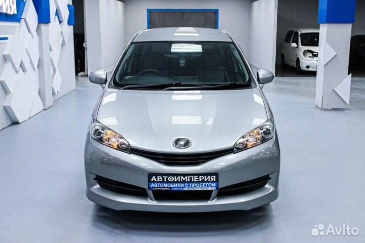 Toyota Wish 1.8 CVT, 2011, 103 240 км