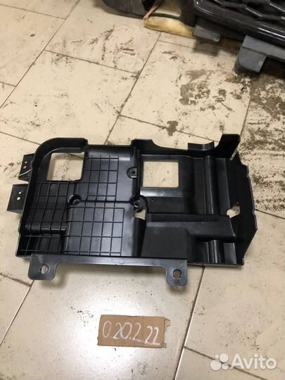 Кронштейн Land Rover Sport 2 L494