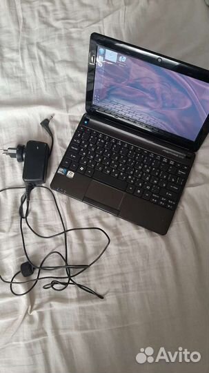 Нетбук Acer aspire one