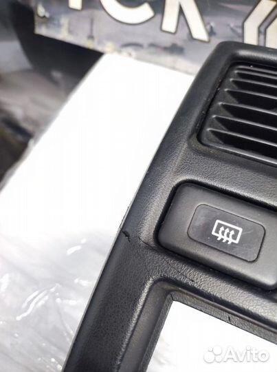 Центральная консоль торпедо Nissan Almera N15