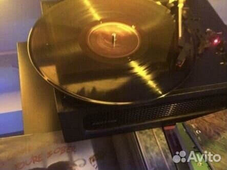 Виниловый проигрыватель crosley voyager