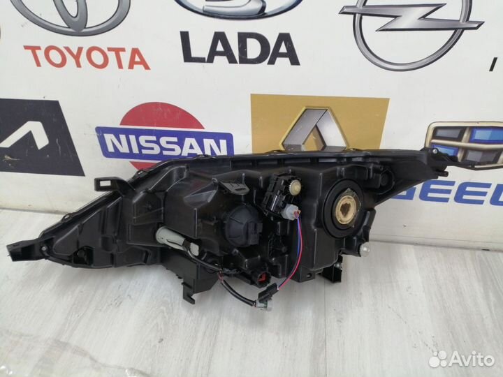 Фара Nissan qashqai J11 Прав